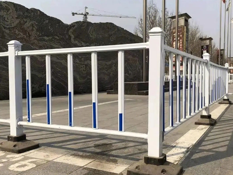 道路護(hù)欄