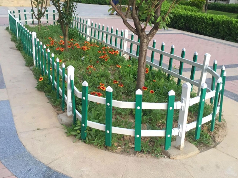 草坪護(hù)欄